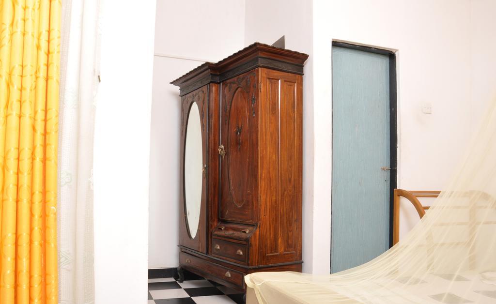 Marshal Beach Guesthouse Negombo Chambre photo